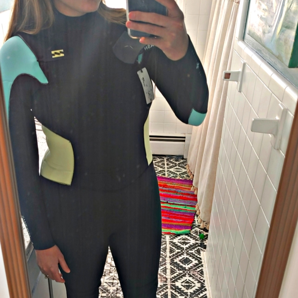 Billabong wetsuit